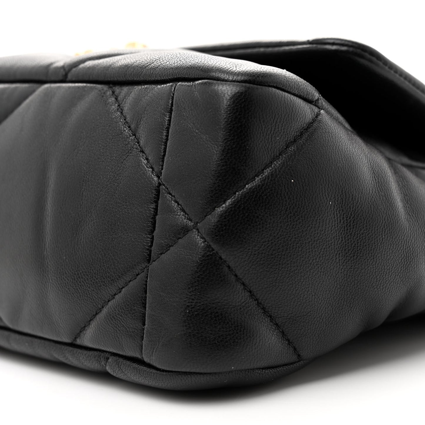 Goatskin Quilted Medium Chanel 19 Flap Black