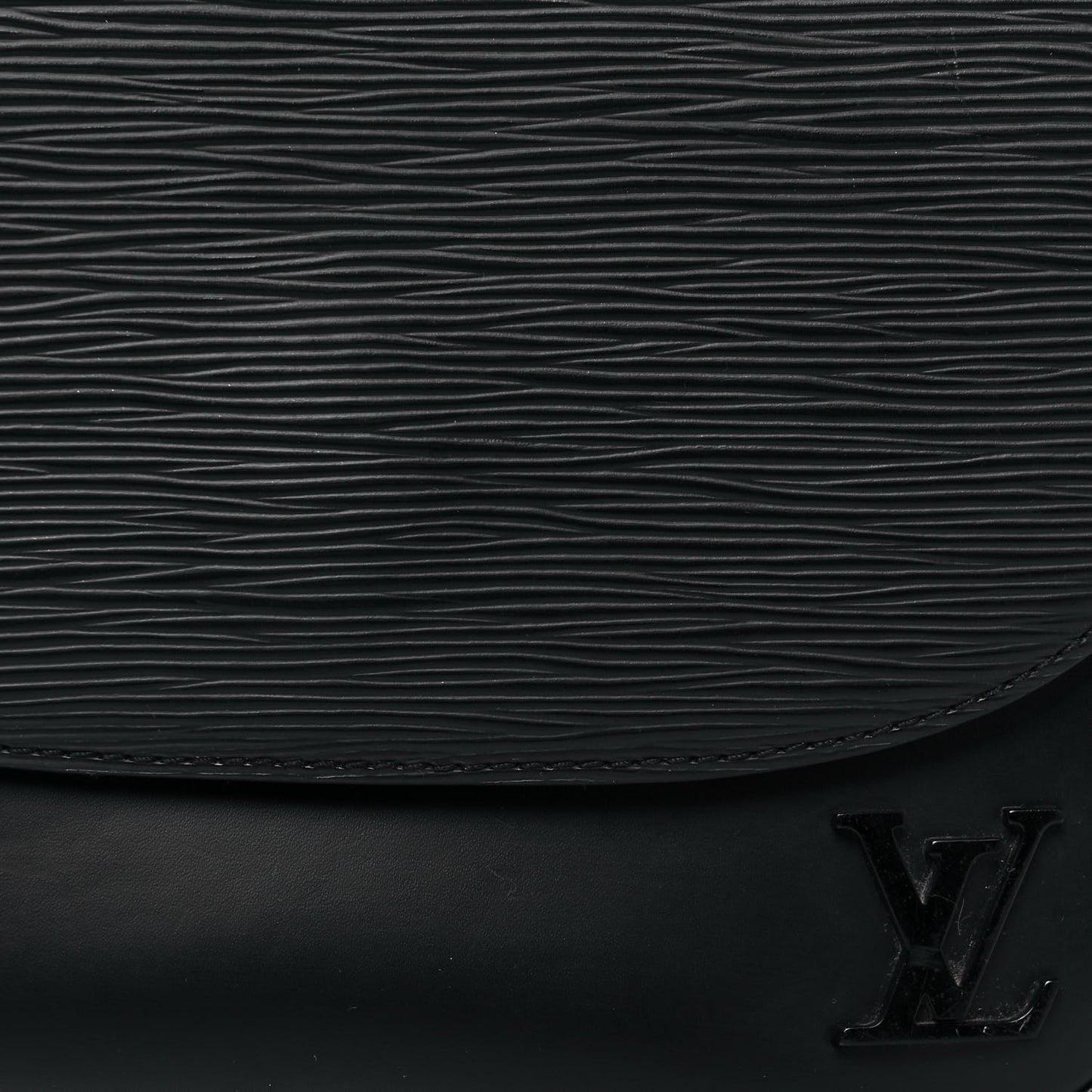 Epi Luna Black