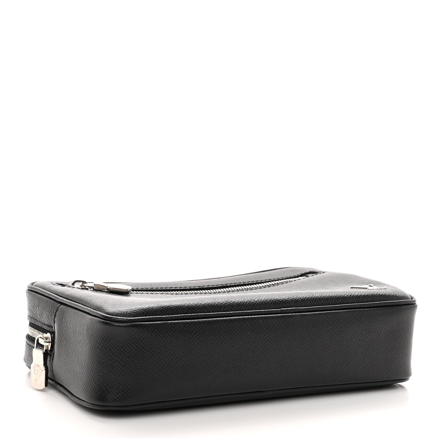Louis Vuitton Taiga Pochette Kasai Black 4 of 10