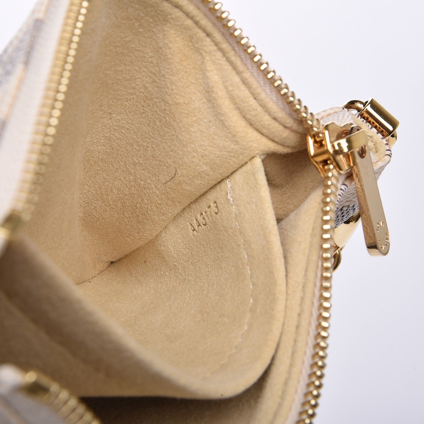 Damier Azur Pochette Milla MM