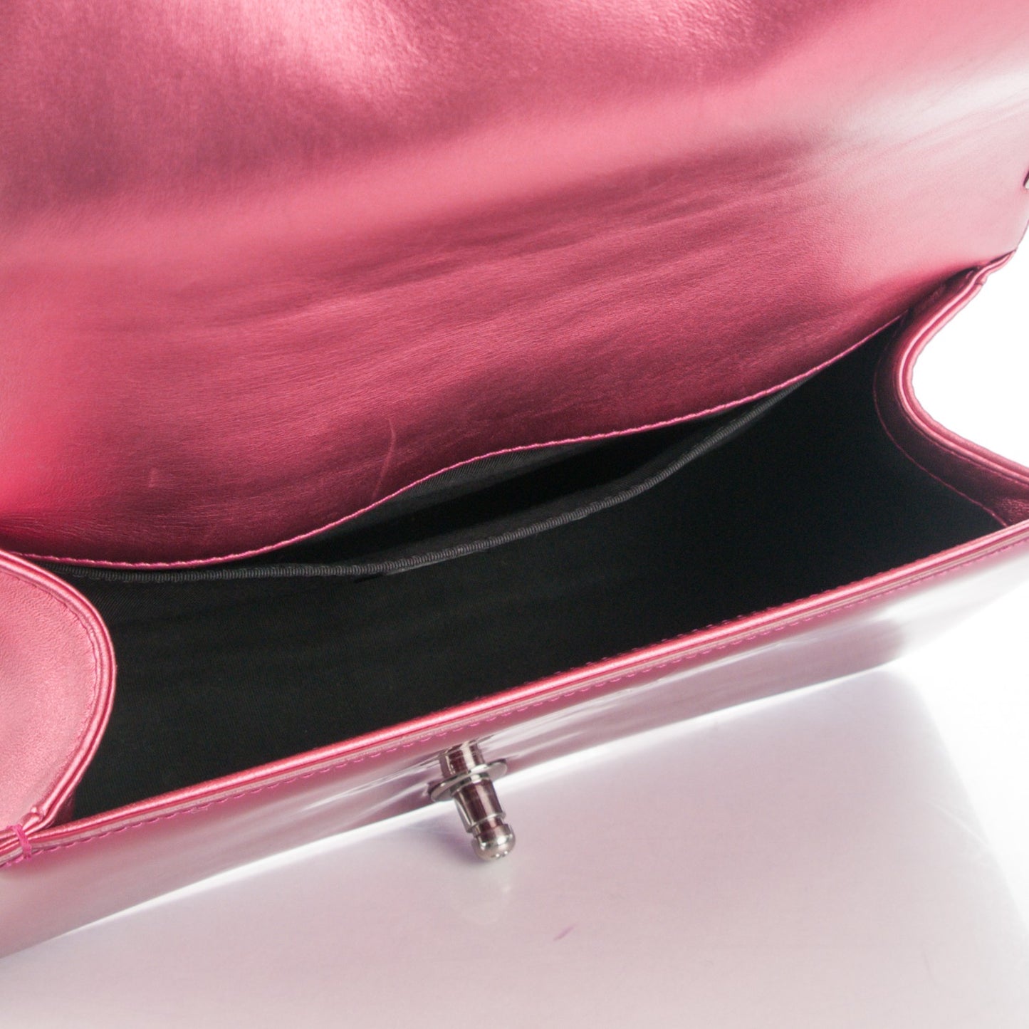 Metallic Patent Calfskin Quilted Medium Boy Flap Pink