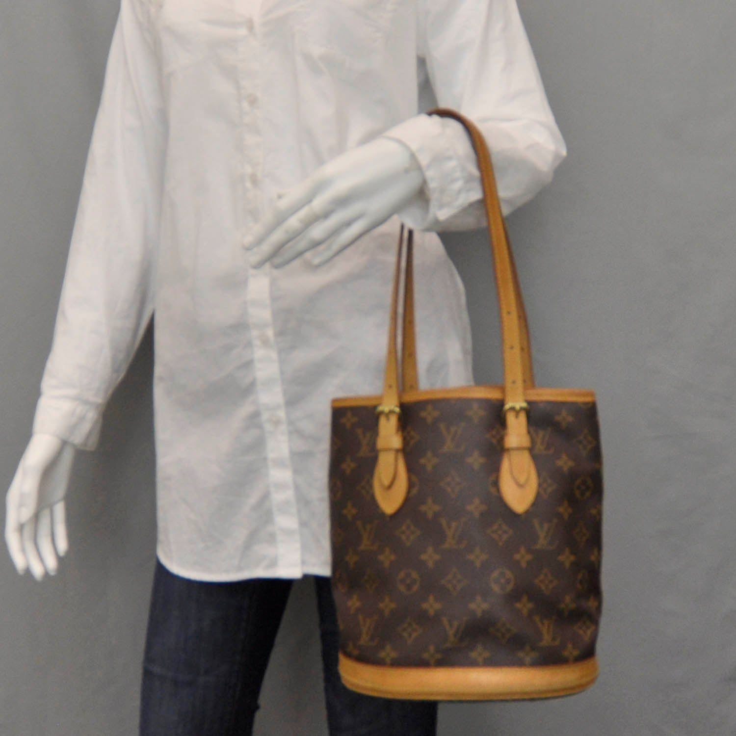 Louis Vuitton Monogram Petit Bucket 23 2 of 7