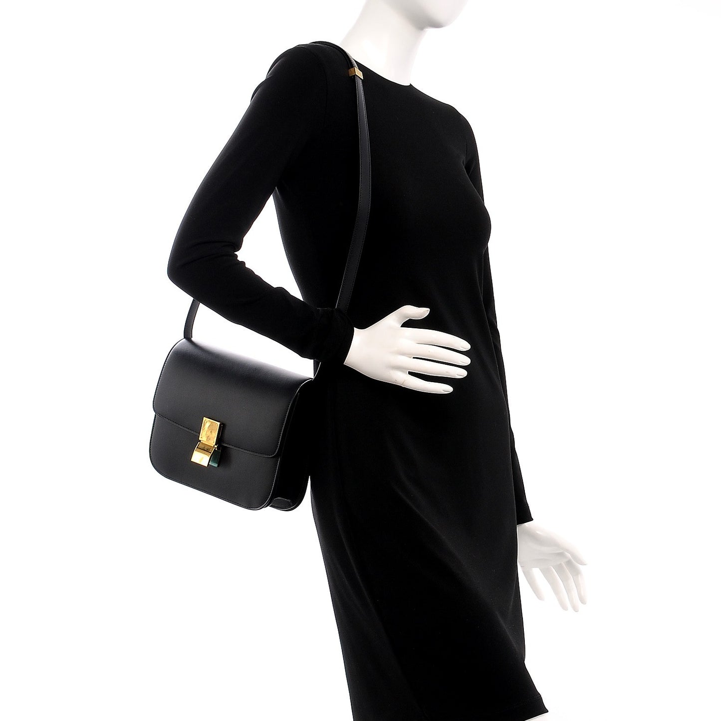 Box Calfskin Medium Classic Box Flap Bag Black