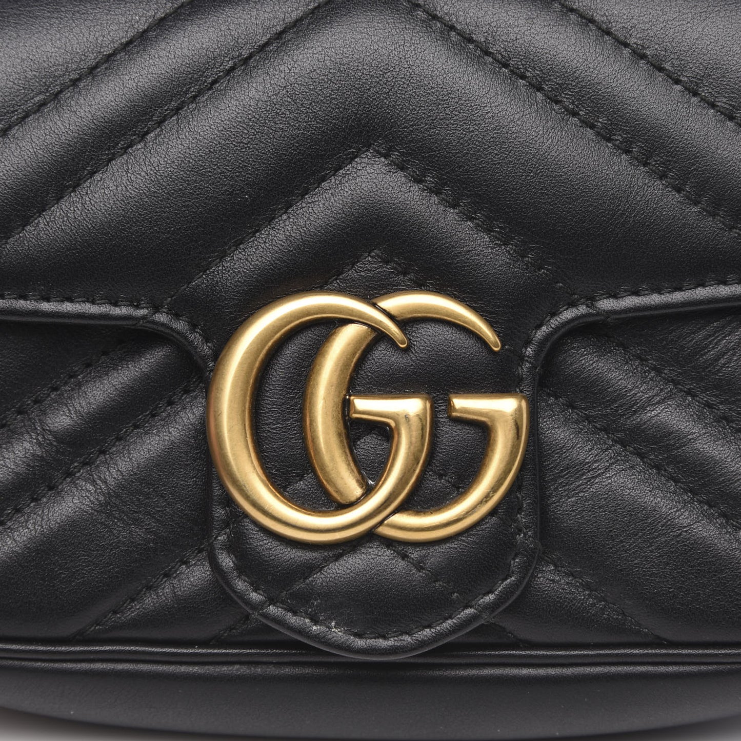 Calfskin Matelasse Super Mini GG Marmont Shoulder Bag Black