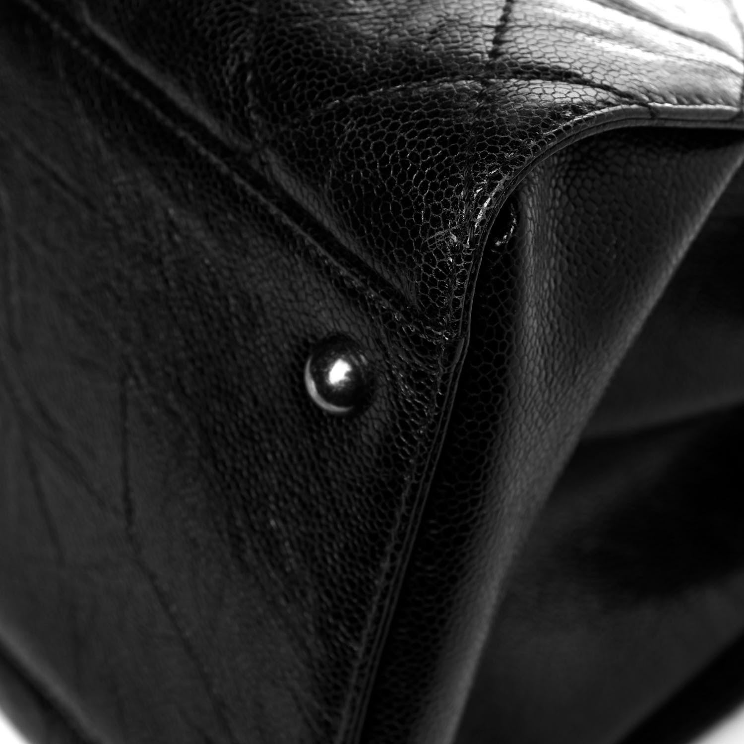 Chanel Crumpled Grained Calfskin Quilted CC Crave Tote Black 10 of 14