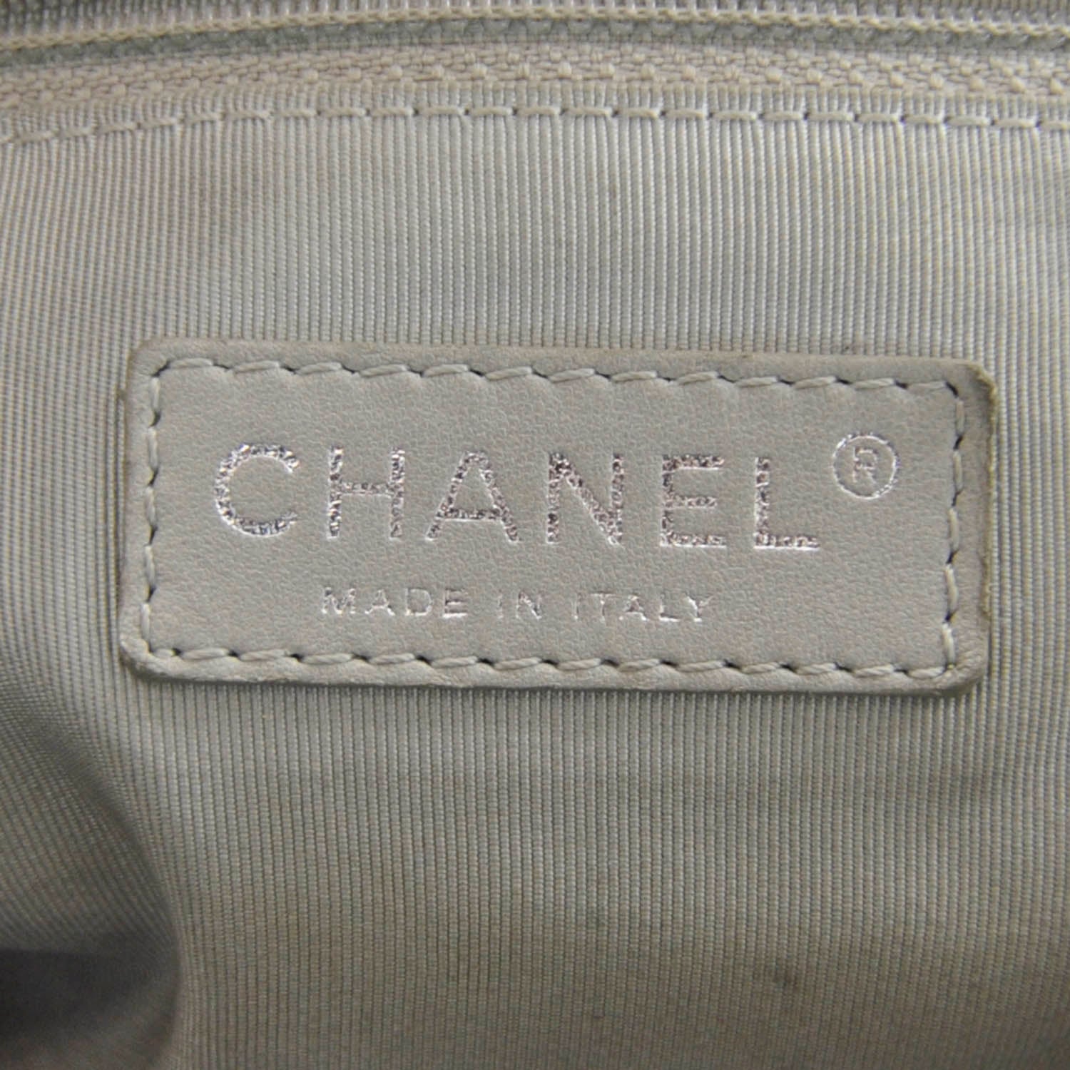 Chanel Calfskin On the Bund Tote Black 8 of 8
