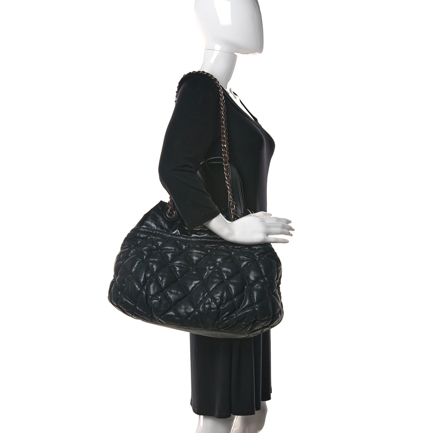 Chanel Iridescent Calfskin Quilted Large In The Mix Tote Black 2 of 27