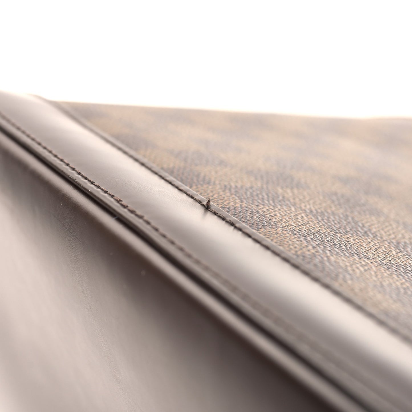 Damier Ebene Alma PM