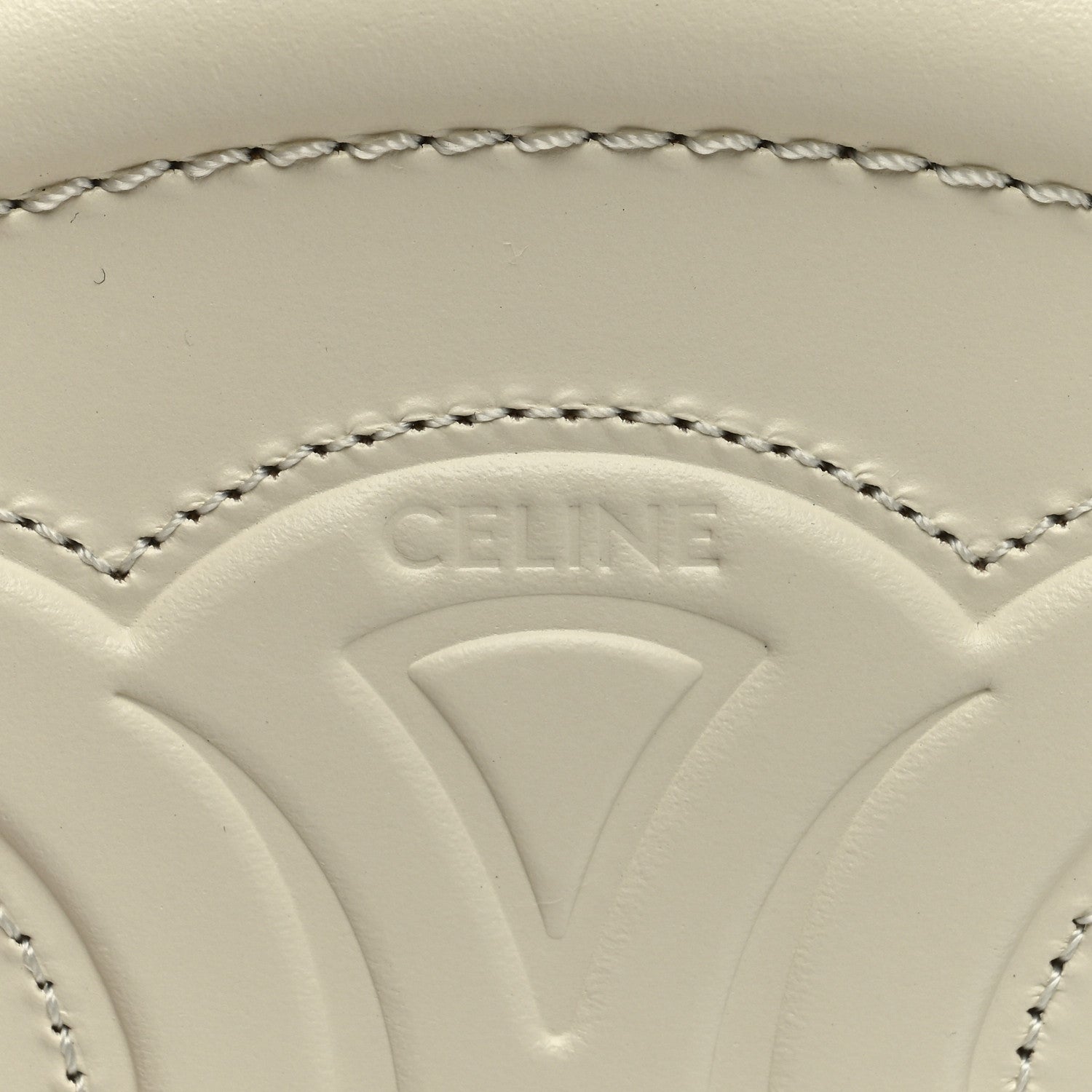 Celine Smooth Calfskin Cuir Small Triomphe Oval Crossbody Purse Trench 7 of 10