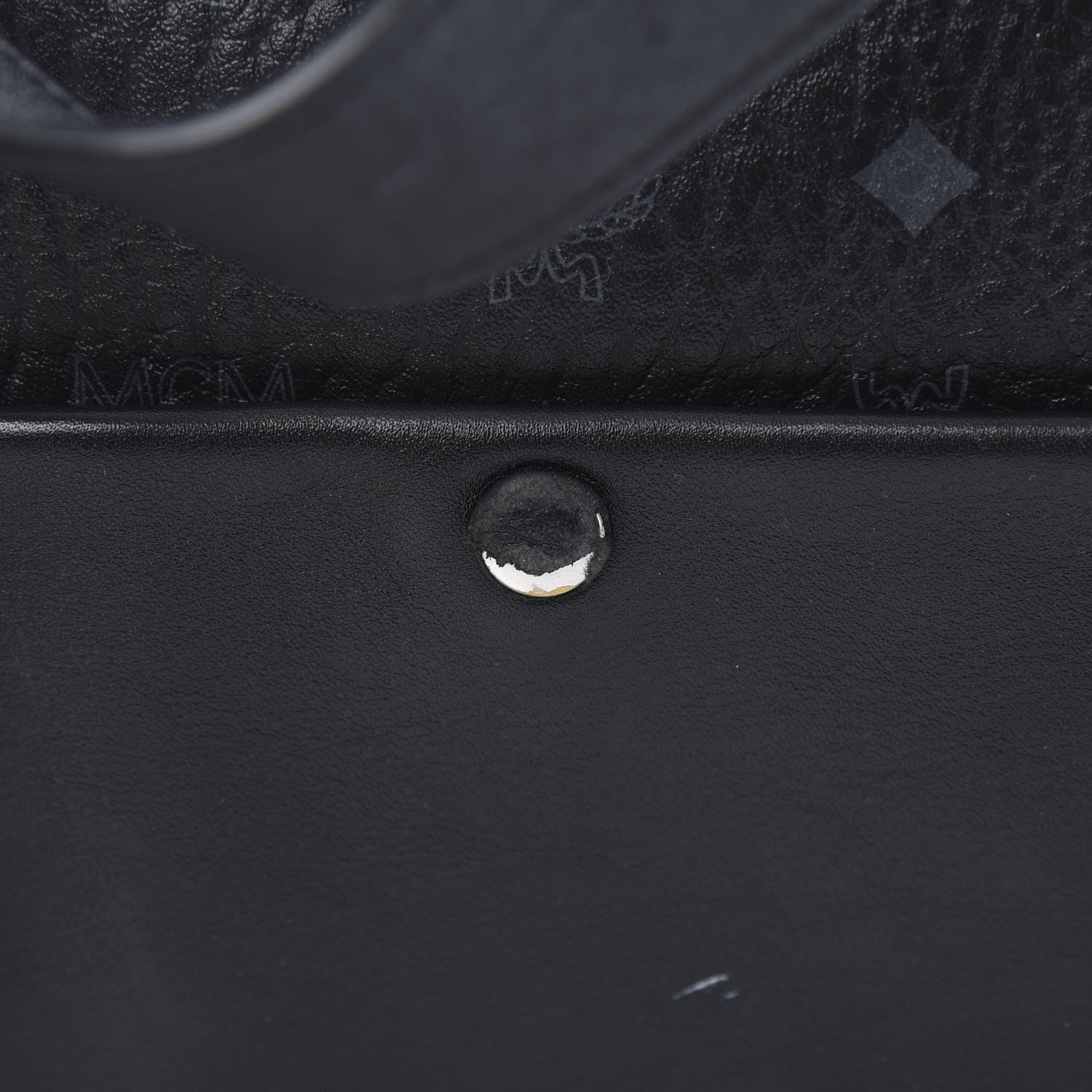 MCM Visetos Large Klara Hobo Black 11 of 13