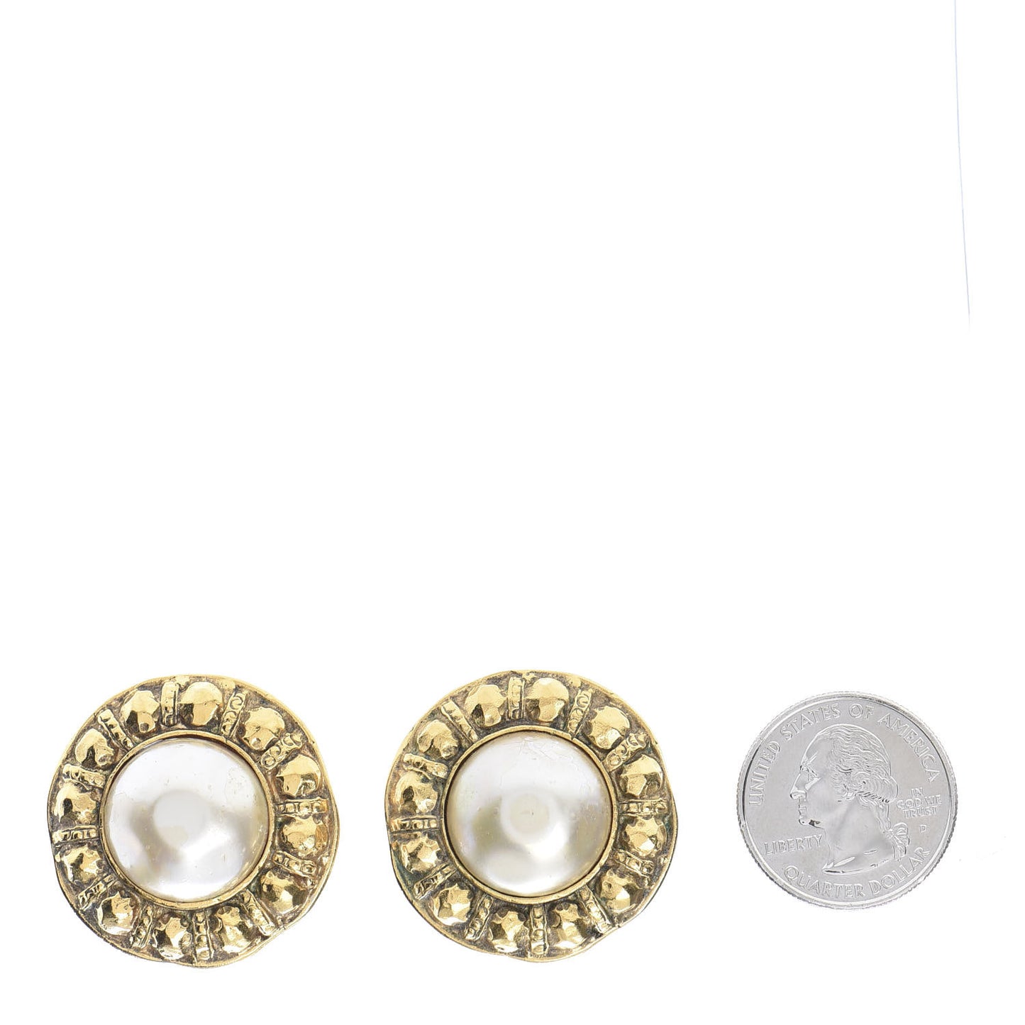 Pearl Round Clip On Earrings Gold