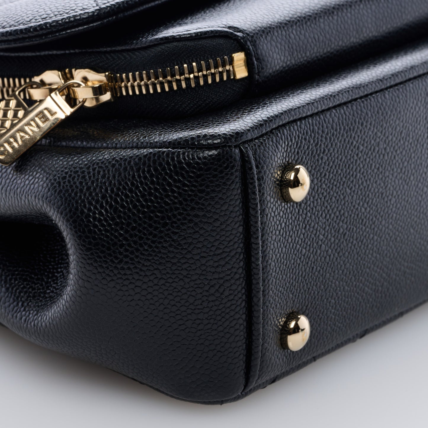 Caviar Quilted Small Business Affinity Flap Black
