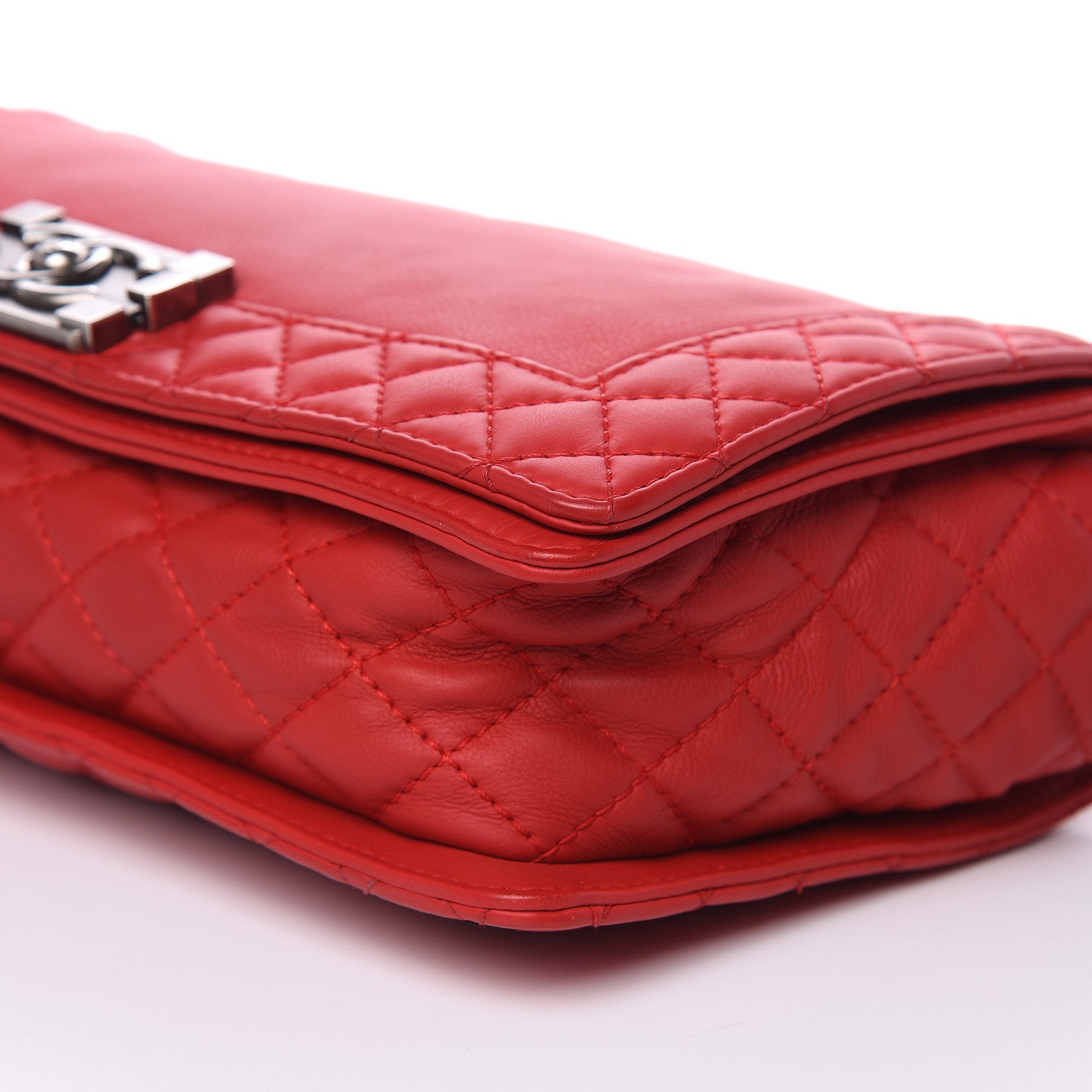 Chanel Calfskin New Medium Boy Reverso Flap Red 11 of 12