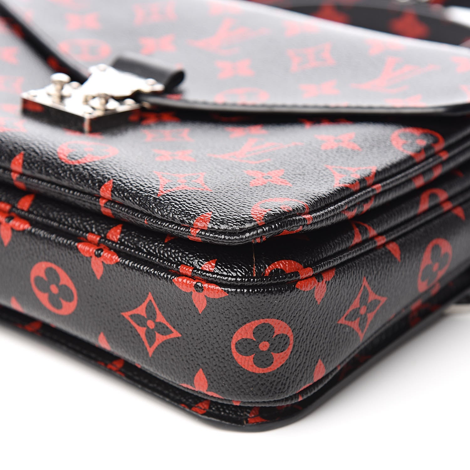 Louis Vuitton Monogram Infrarouge Pochette Metis 12 of 13