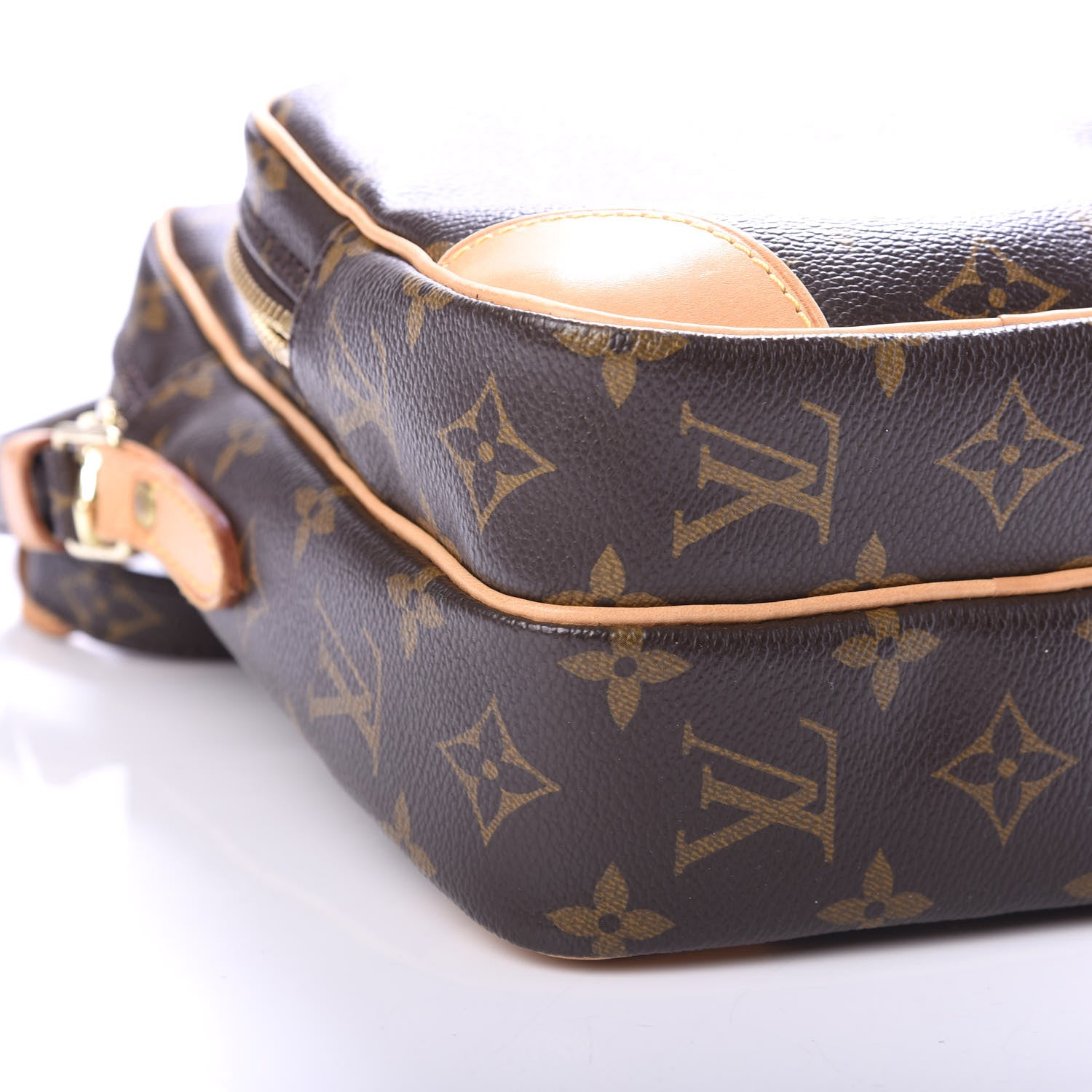 Louis Vuitton Monogram Amazone 6 of 8