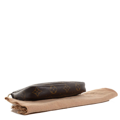 Louis Vuitton Monogram Bucket Pochette Accessories 4 of 7