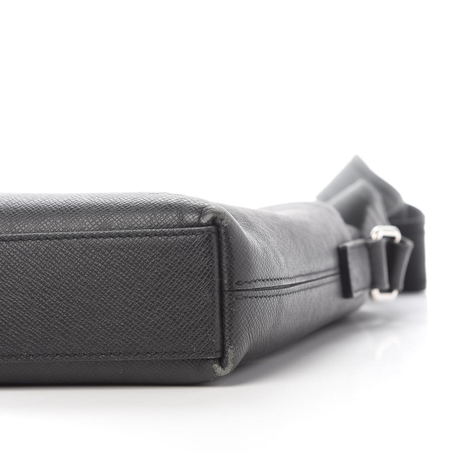 Taiga Grigori PM Messenger Ardoise