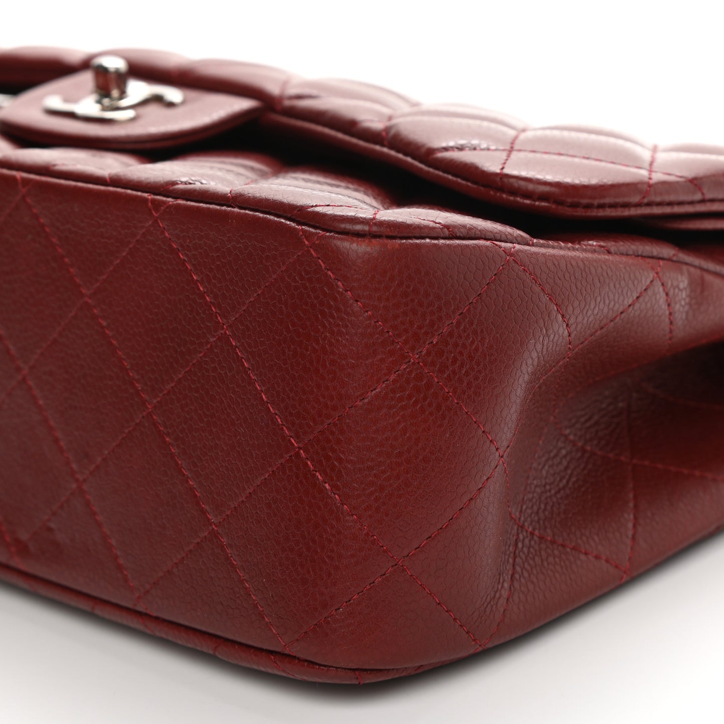 Caviar Quilted Jumbo Double Flap Burgundy