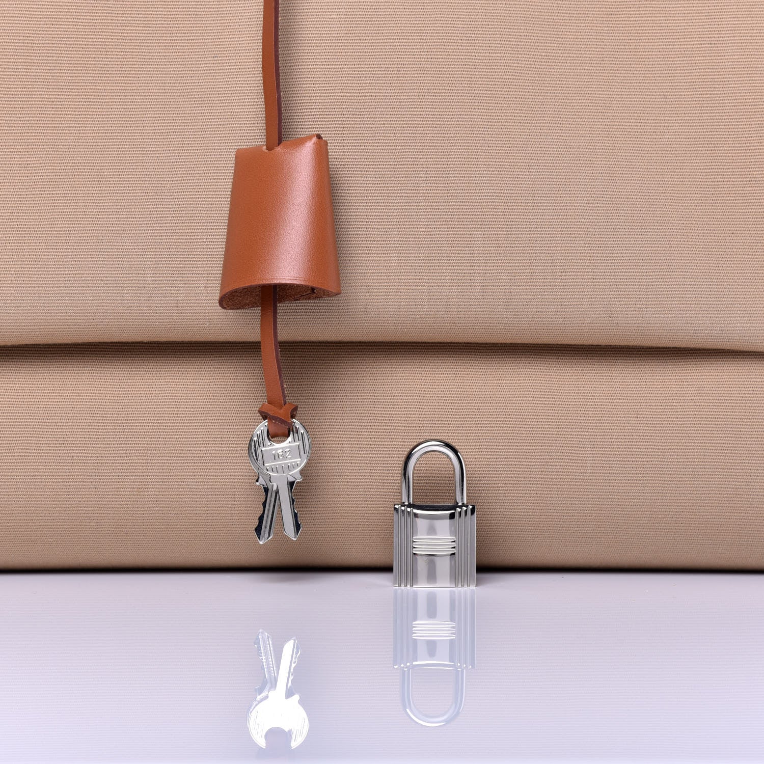Hermes Vache Hunter Toile Officier Herbag Zip PM 31 Trench Fauve 11 of 11