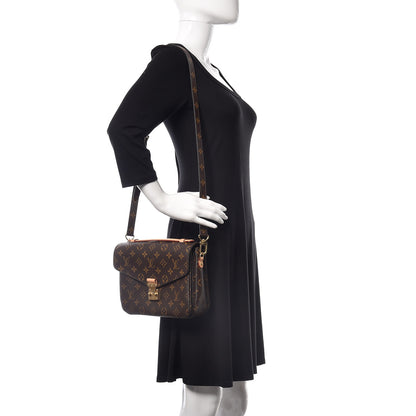 Louis Vuitton Monogram Pochette Metis 2 of 13