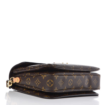 Louis Vuitton Monogram Pochette Metis 4 of 10