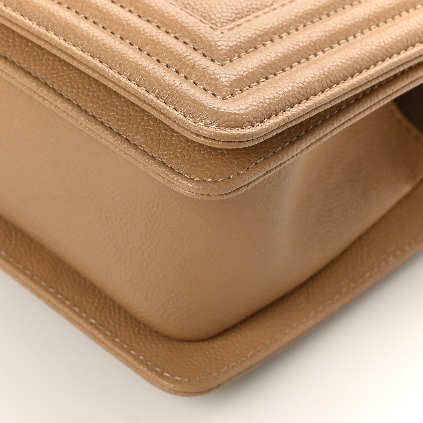 Caviar Chevron Quilted Small Boy Flap Beige