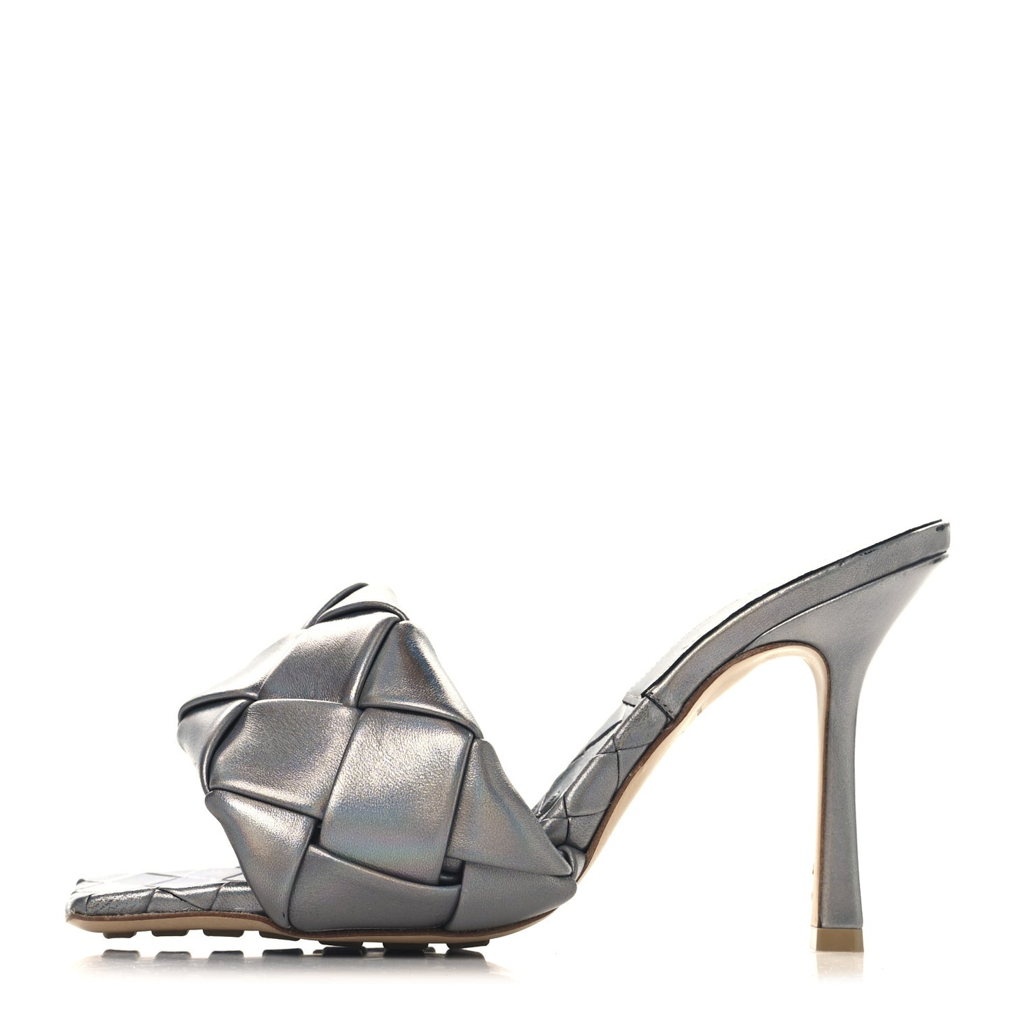Laser Nappa Maxi Intrecciato Lido 90mm Mule Sandals 38.5 Oyster