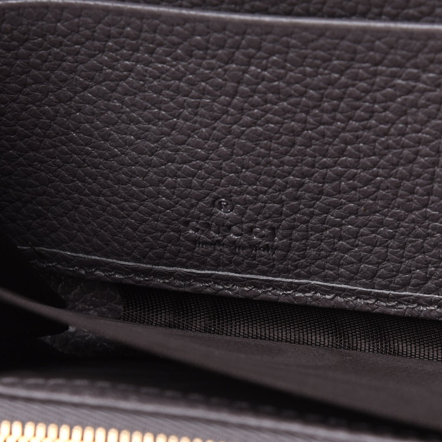 Grainy Calfskin Zumi Zip Around Wallet Dusty Grey