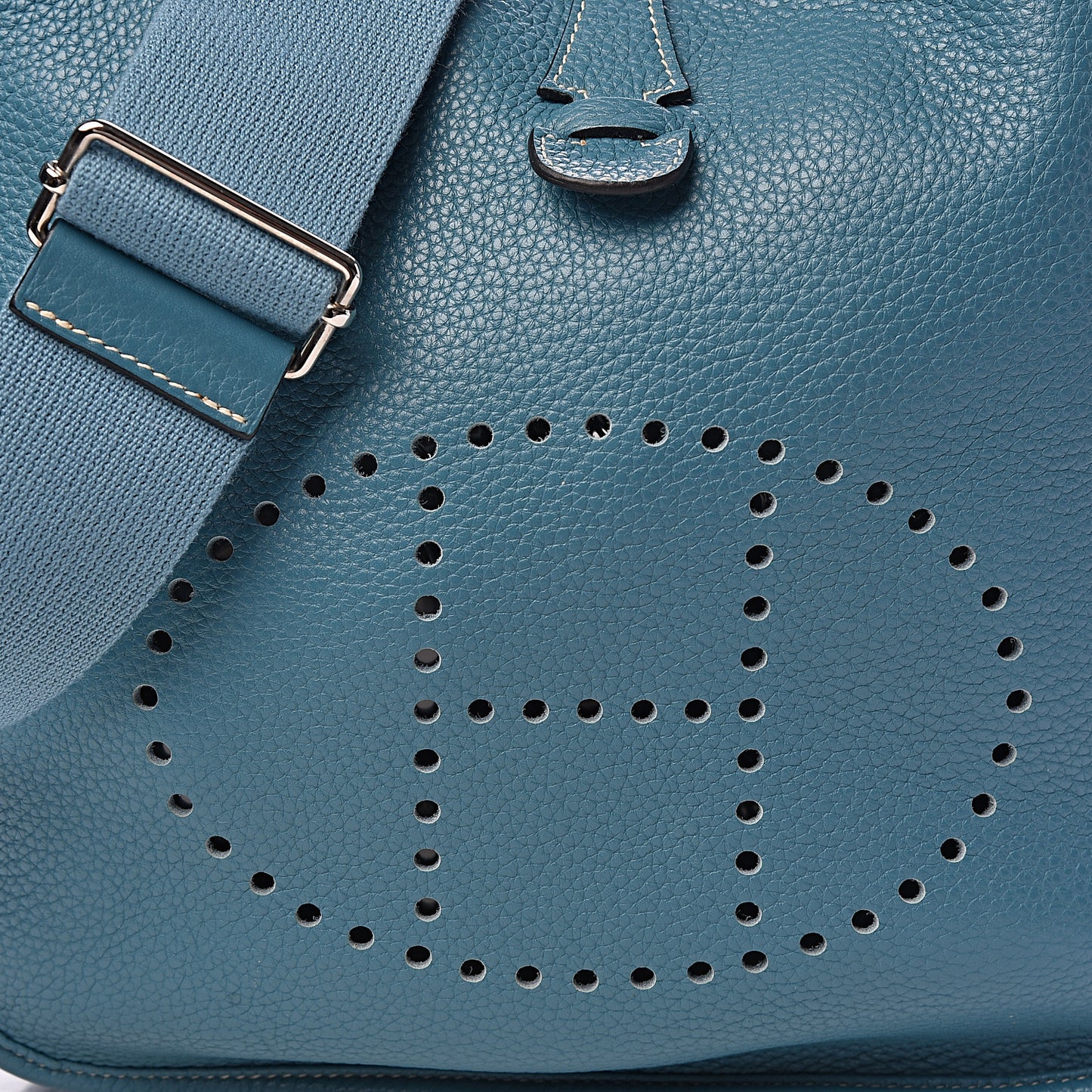 Taurillon Clemence Evelyne III PM Blue Jean