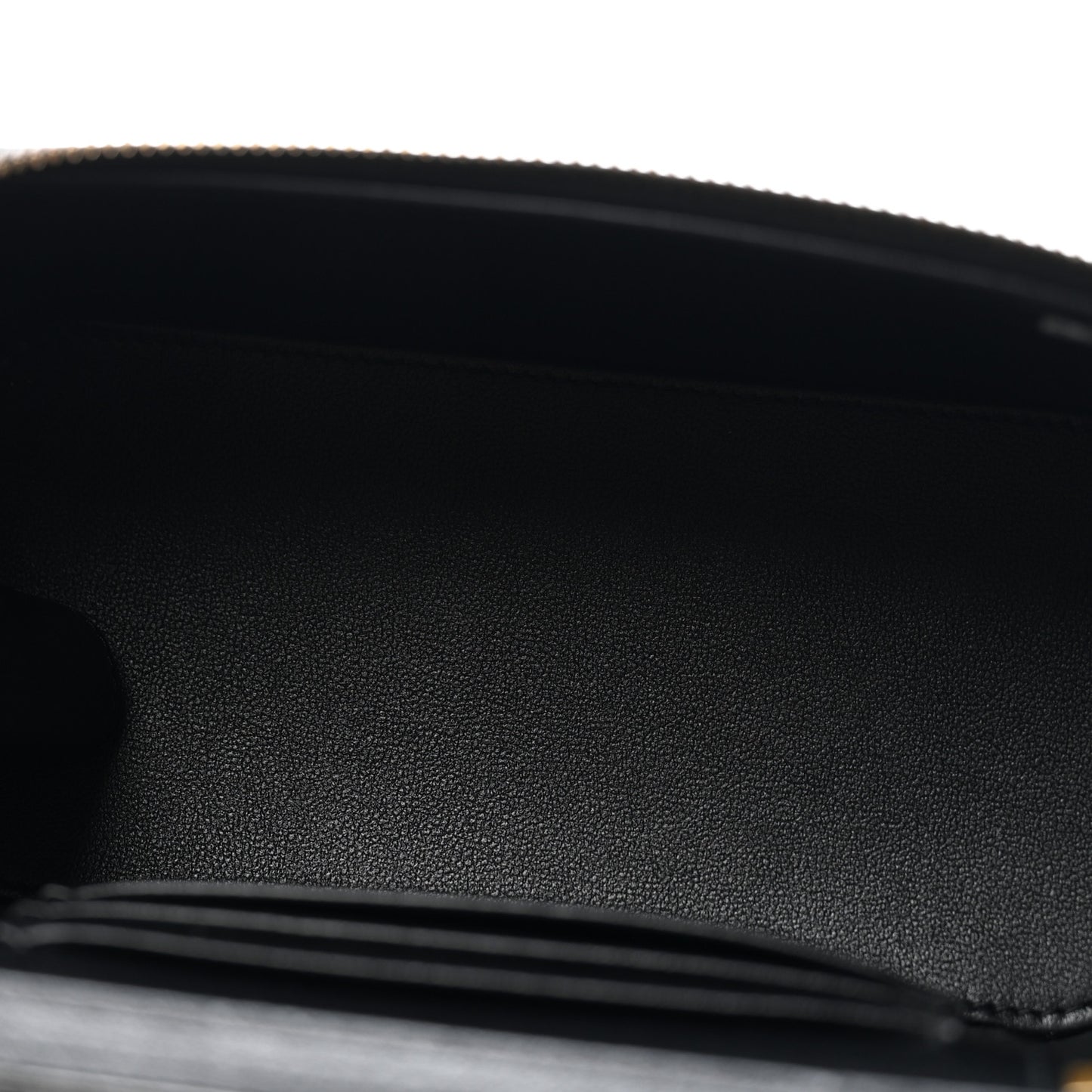 Pearly Caviar Quilted Fit For You Small Vanity Case With Chain Black