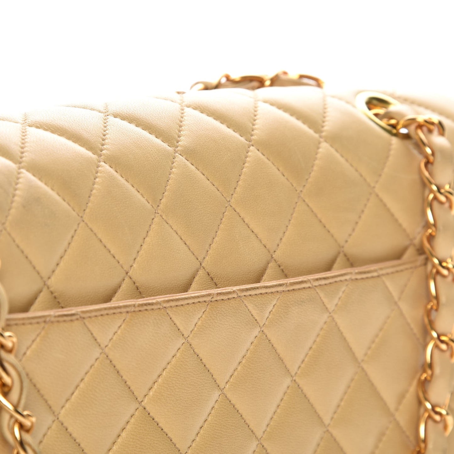 Lambskin Quilted Medium Single Flap Beige