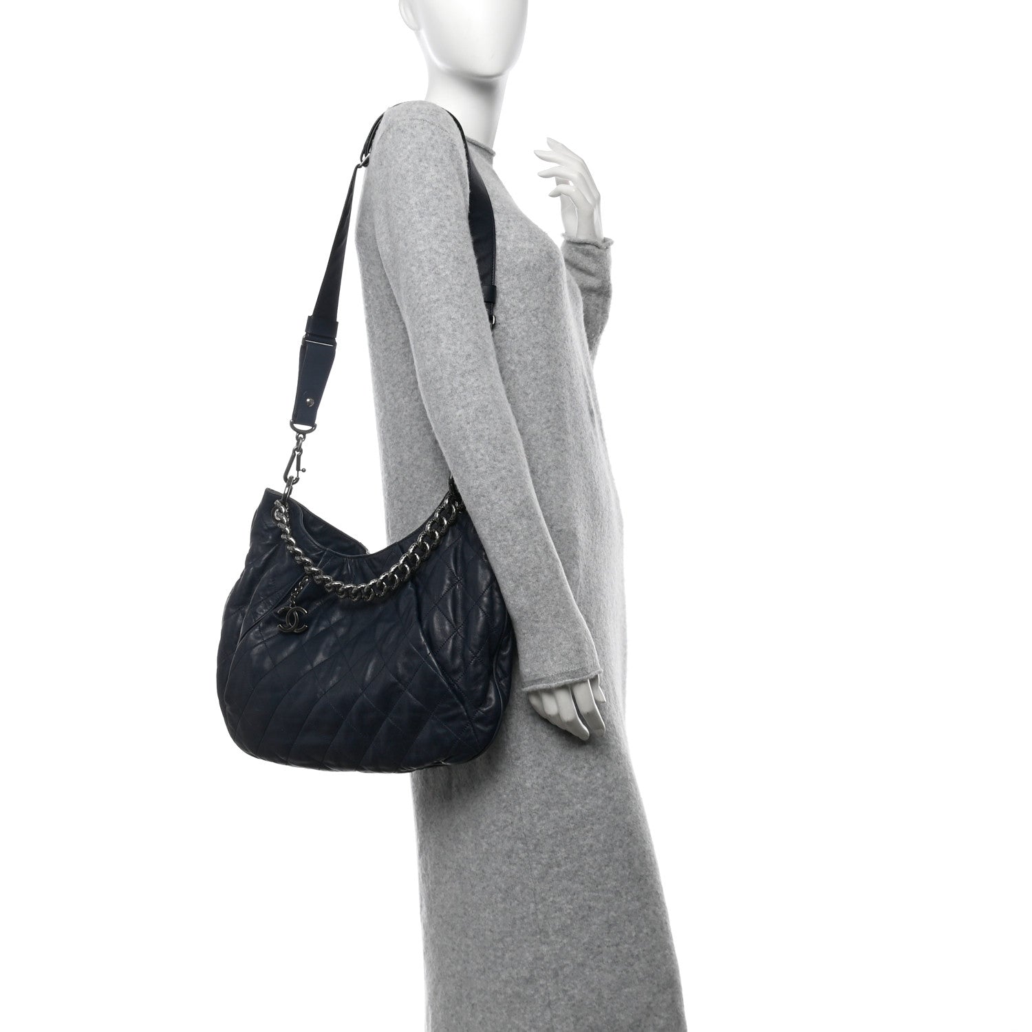 Chanel Calfskin Coco Pleats Hobo Dark Blue 2 of 13