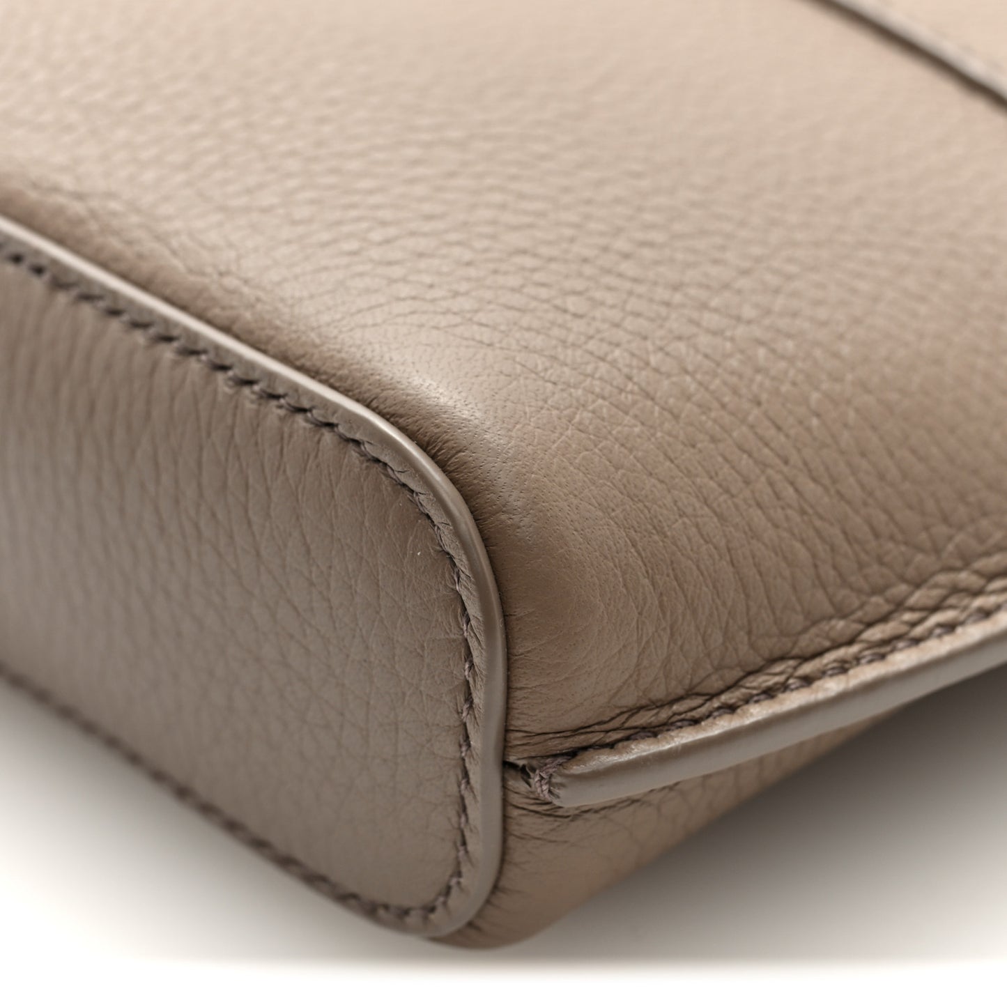 Grained Calfskin Bale Phone Case Warm Mastic
