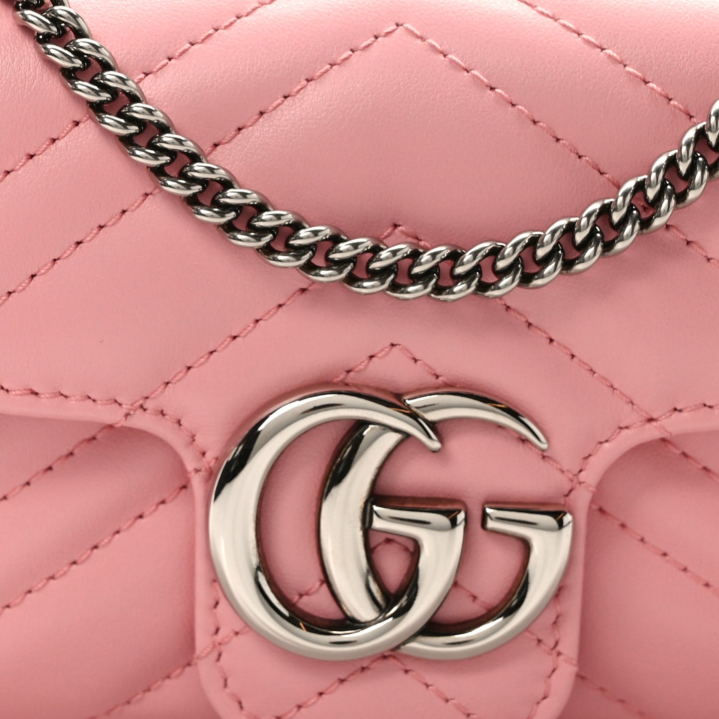 Calfskin Matelasse Super Mini GG Marmont Shoulder Bag Wild Rose