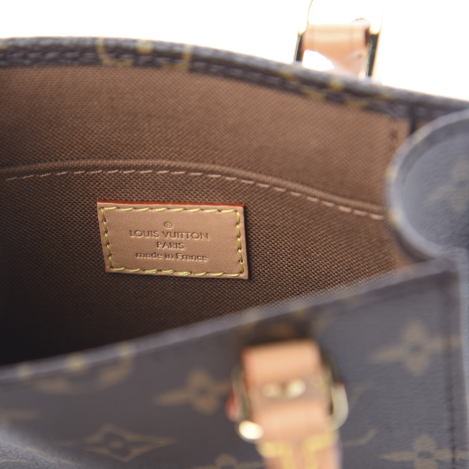 Louis Vuitton Monogram Petit Sac Plat 7 of 8