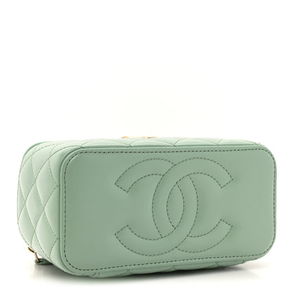 Chanel Shiny Calfskin Quilted Small Top Handle Vanity Case With Chain Light Green 4 of 10