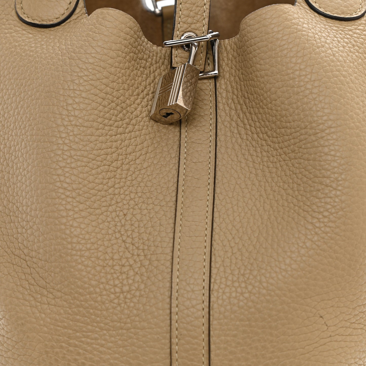 Taurillon Clemence Picotin Lock 22 MM Trench