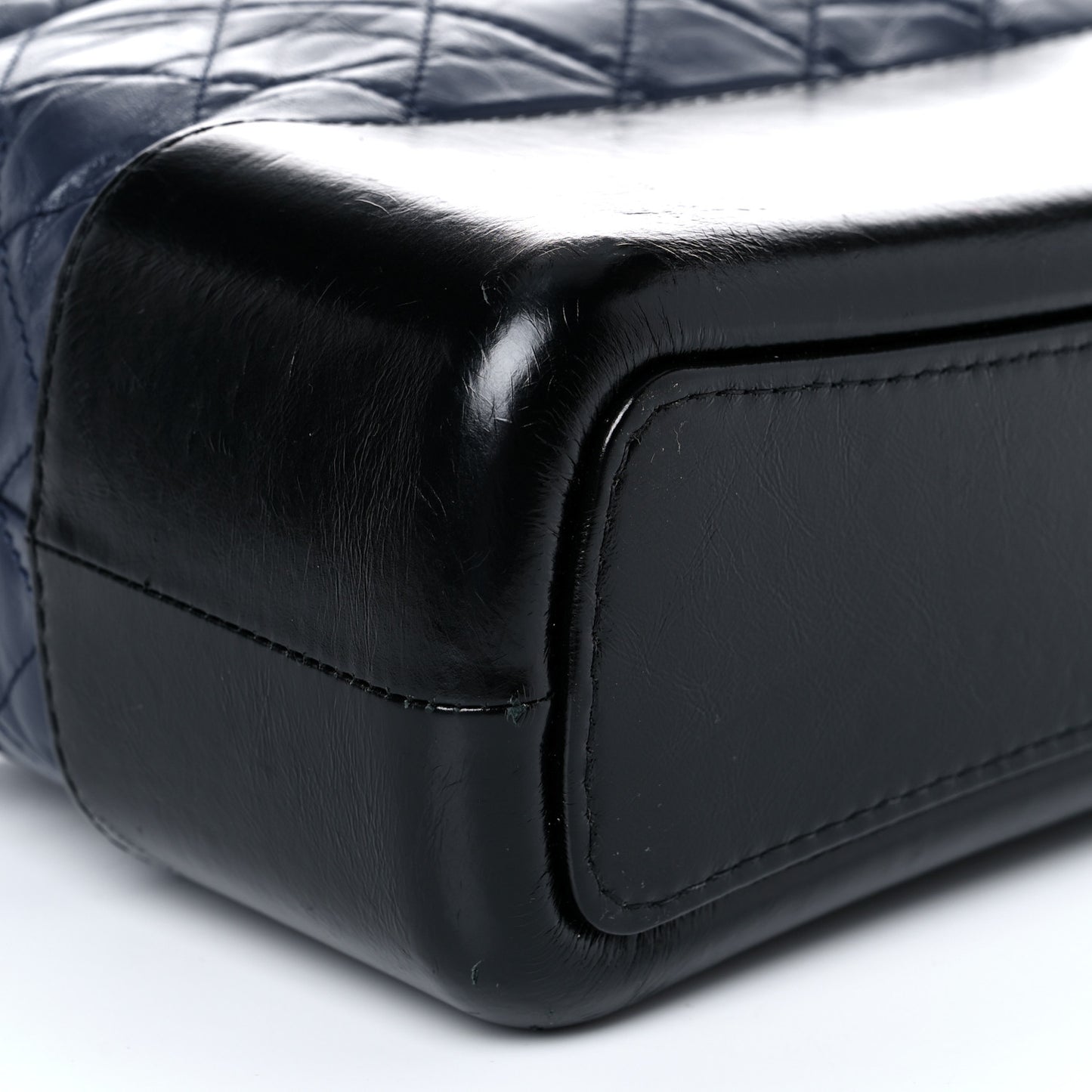 Aged Calfskin Quilted Medium Gabrielle Hobo Navy Black
