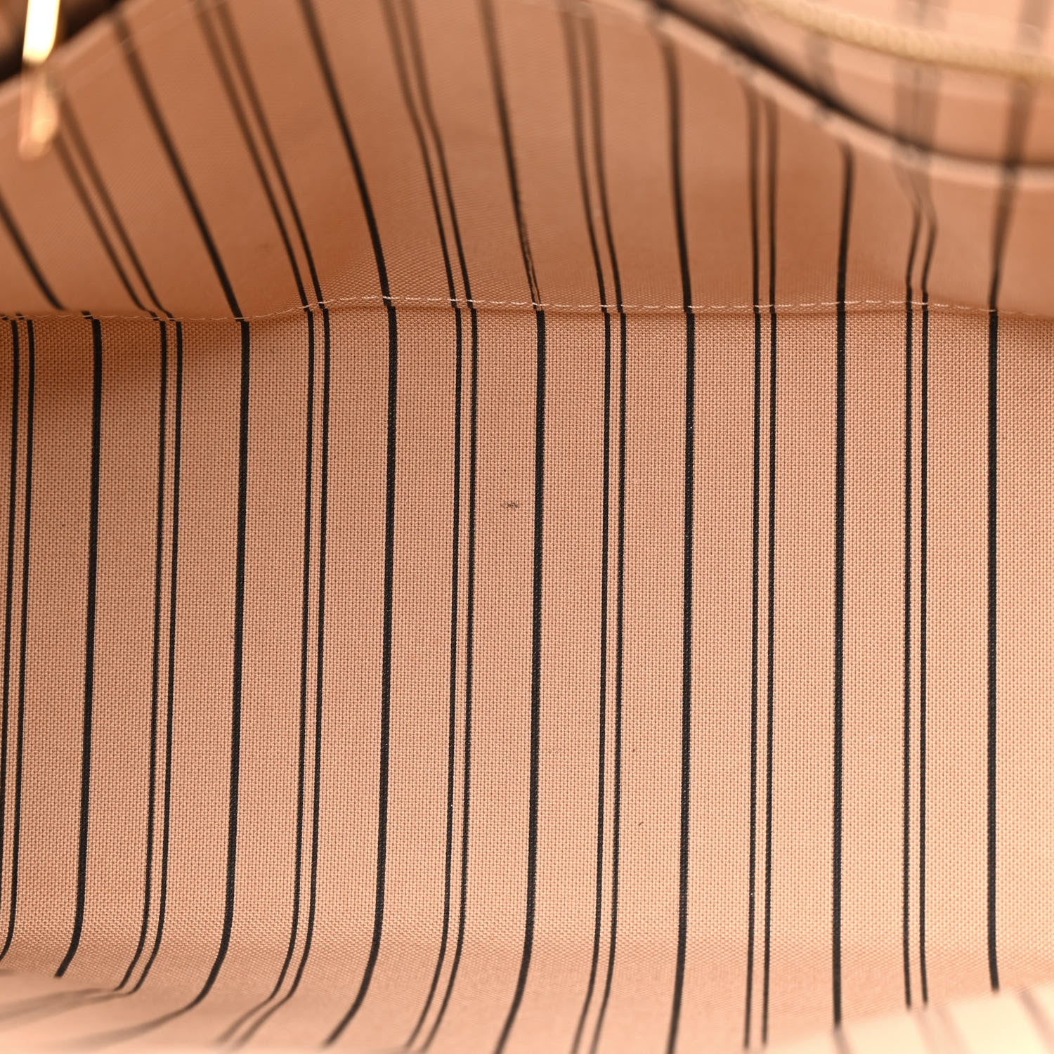 Louis Vuitton Empreinte Pont Neuf MM Dune 5 of 19