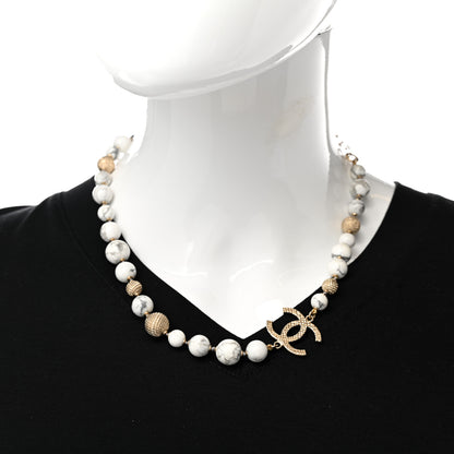 Chanel Marble Beaded CC Necklace Gold White 2 of 5