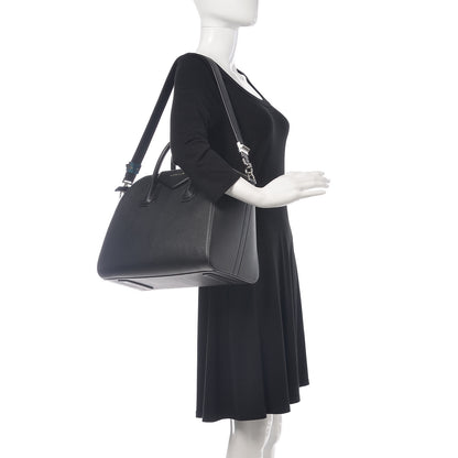 Givenchy Sugar Goatskin Medium Antigona Black 2 of 15