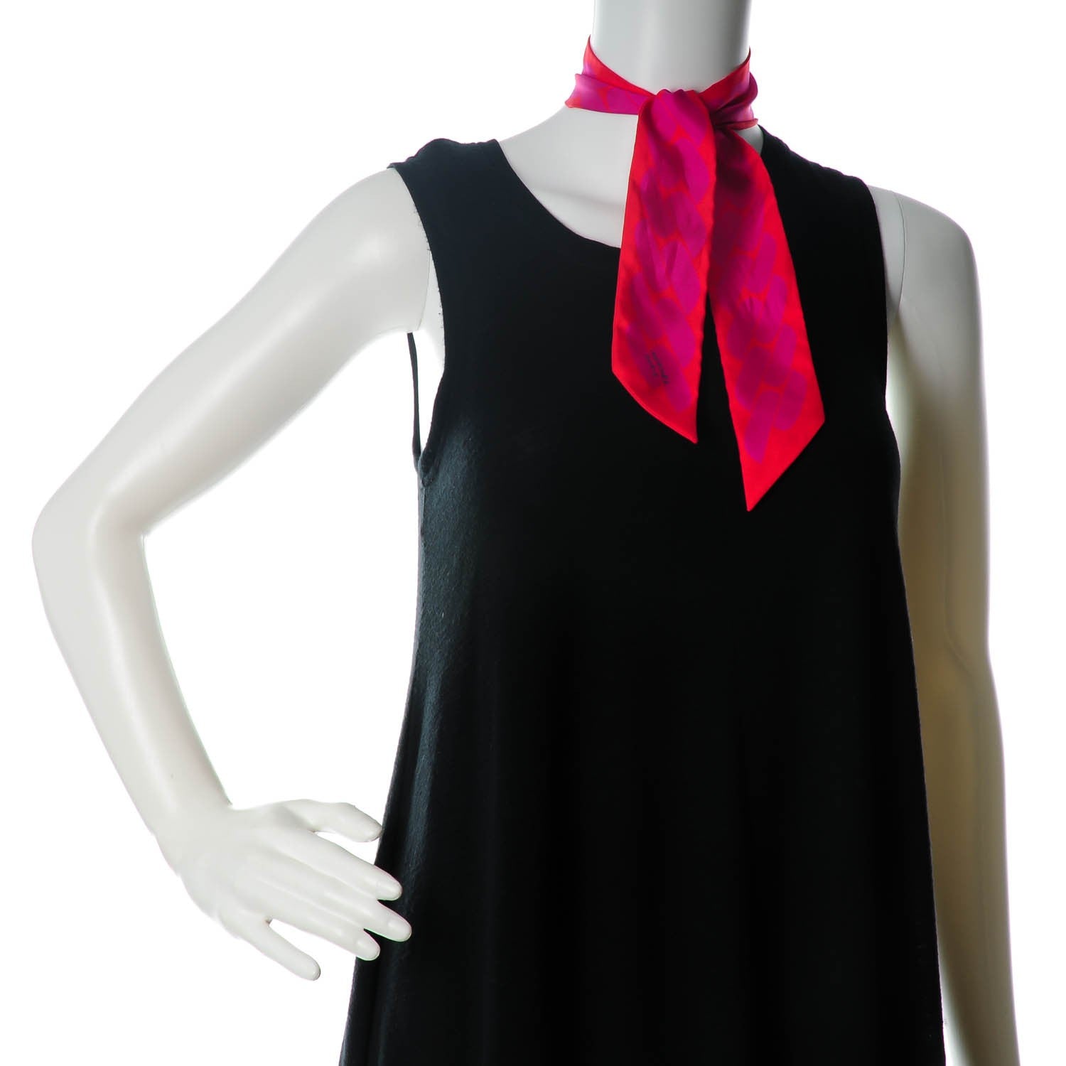 Hermes Silk Clic C'est Noue Twilly Rouge Grenadine Fuchsia 2 of 5