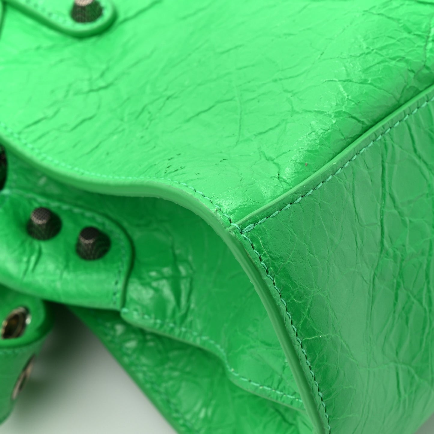 Agneau Arena Small Neo Cagole City Handbag Vivid Green