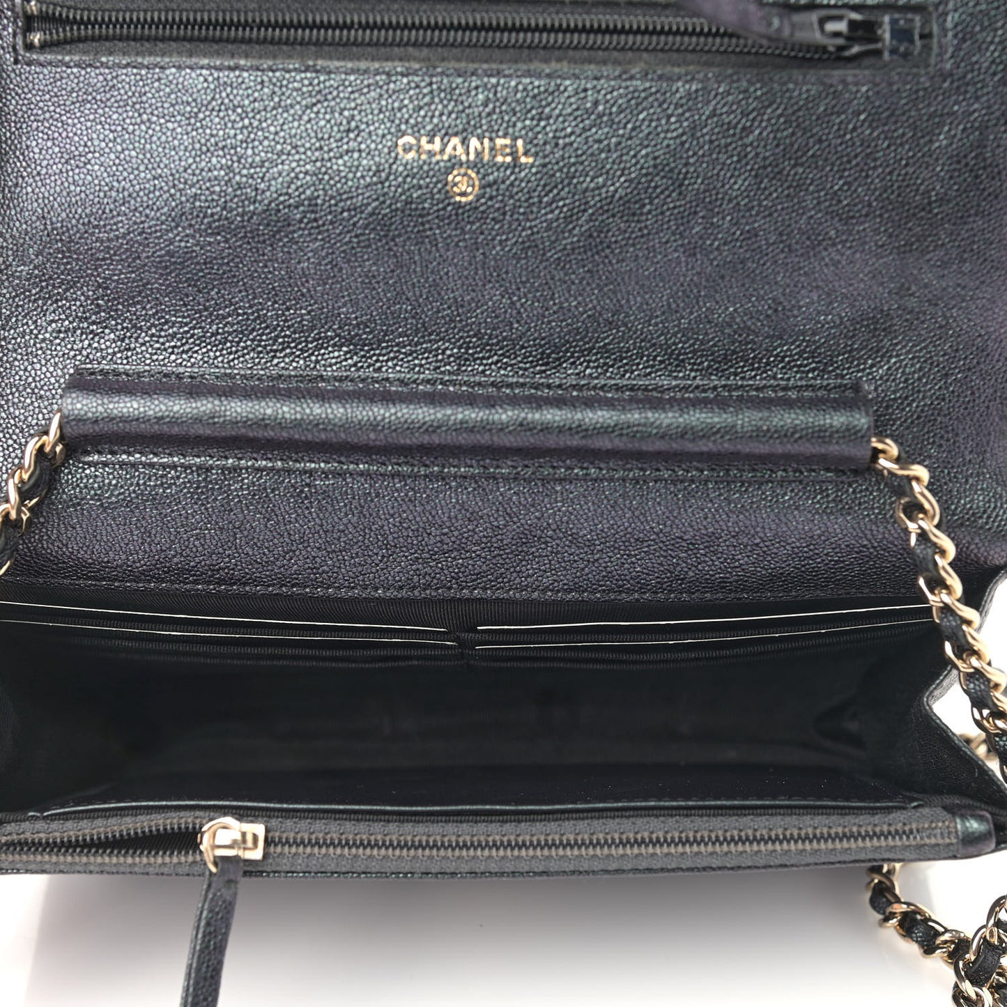 Iridescent Caviar Quilted Wallet On Chain WOC Black