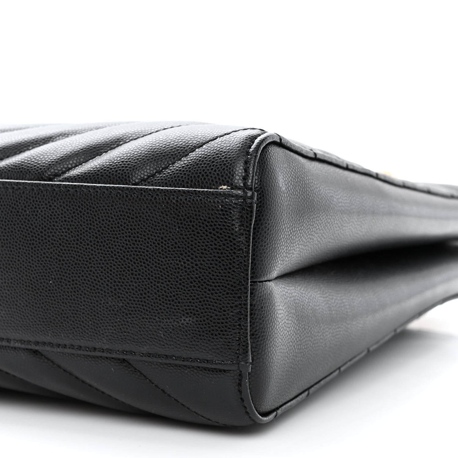 Saint Laurent Grain de Poudre Matelasse Chevron Medium Tribeca Shopping Bag Black 11 of 13