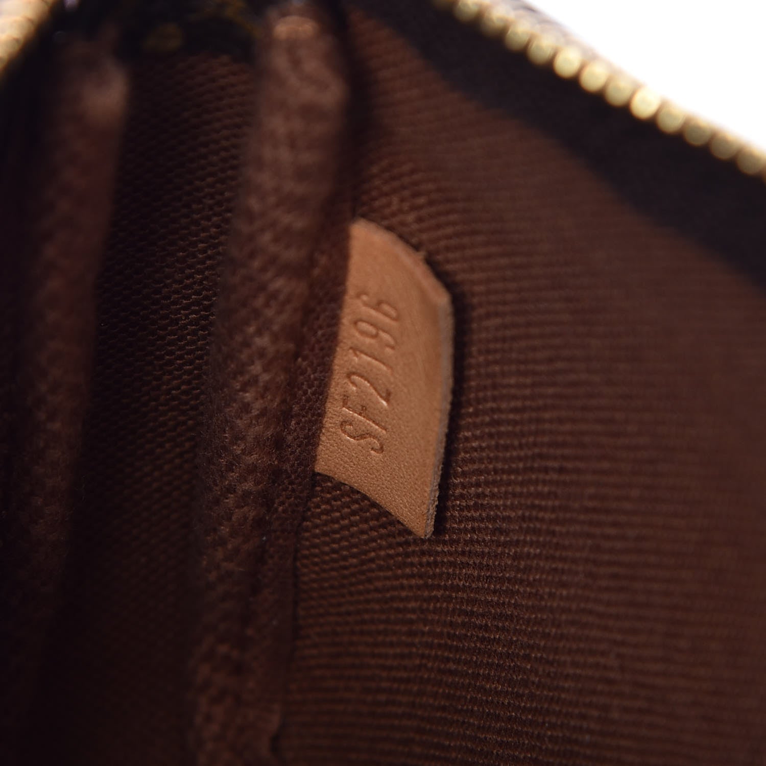 Louis Vuitton Monogram 2016 Christmas Animation Mini Pochette Accessories Rose Ballerine 7 of 8