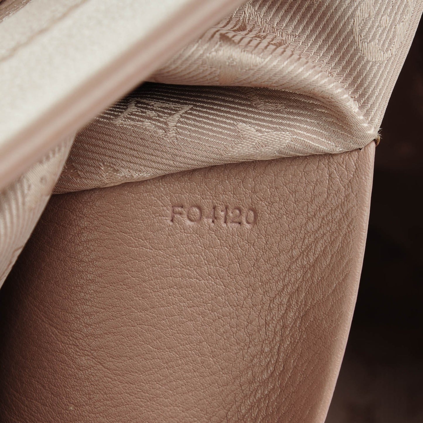 Cuir Cinema Intrigue Rose