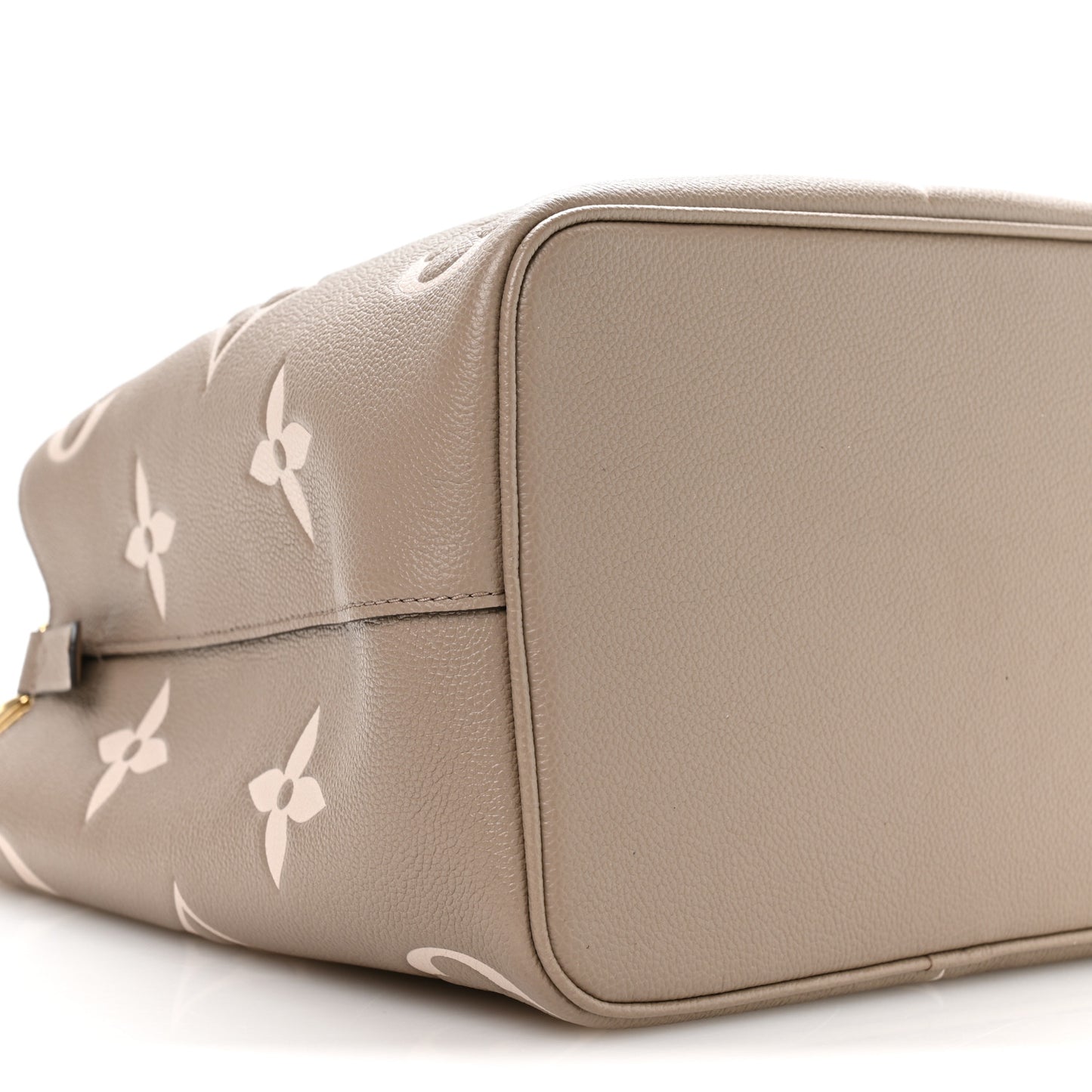 Empreinte Monogram Giant Neonoe MM Tourterelle Creme