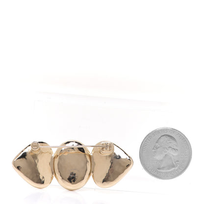 Chanel Pearl CC Heart Brooch Pearly White Gold Black 3 of 5