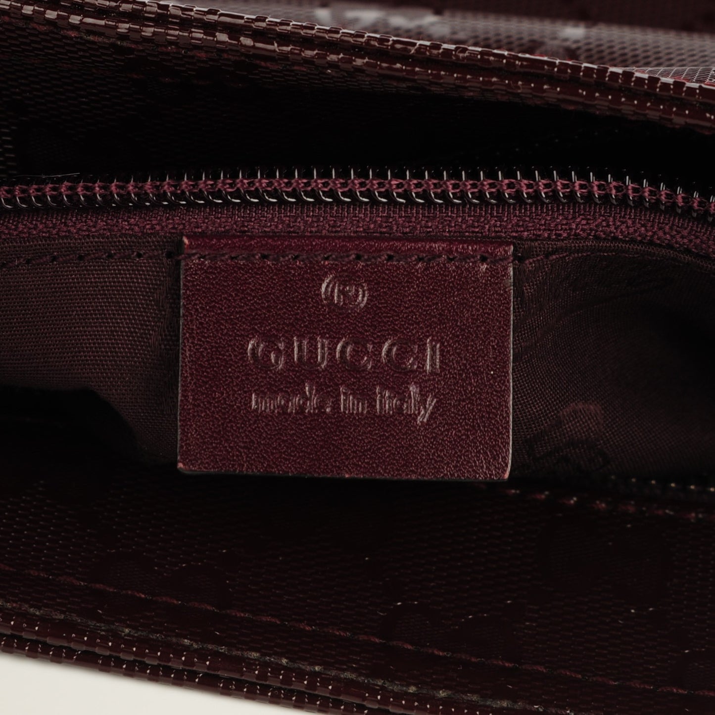 Imprime Monogram Medium Flat Messenger Bag Bordeaux